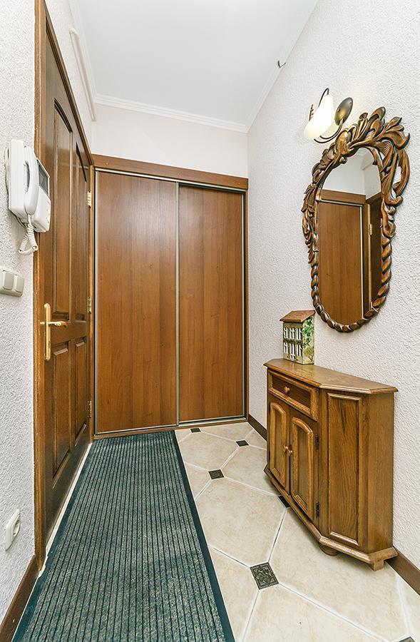 Amazing Two Beds In The Klovskiy Spusk Apartman Kijev Kültér fotó