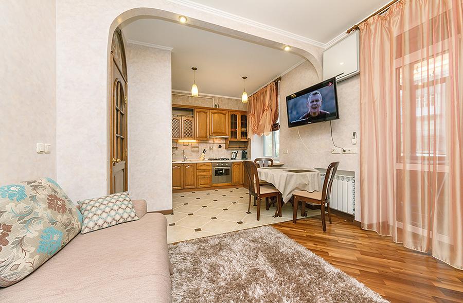Amazing Two Beds In The Klovskiy Spusk Apartman Kijev Kültér fotó
